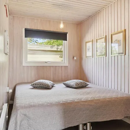 Three-Bedroom Holiday Home in Hemmet Hemmet