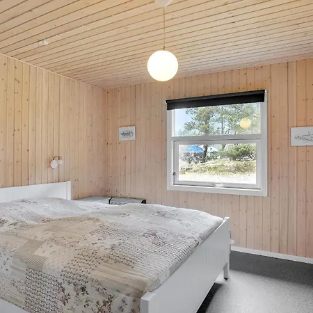 Vakantiehuis Three-Bedroom Holiday Home in Hemmet