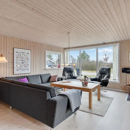 Three-Bedroom Holiday Home in Hemmet Vakantiehuis Hemmet